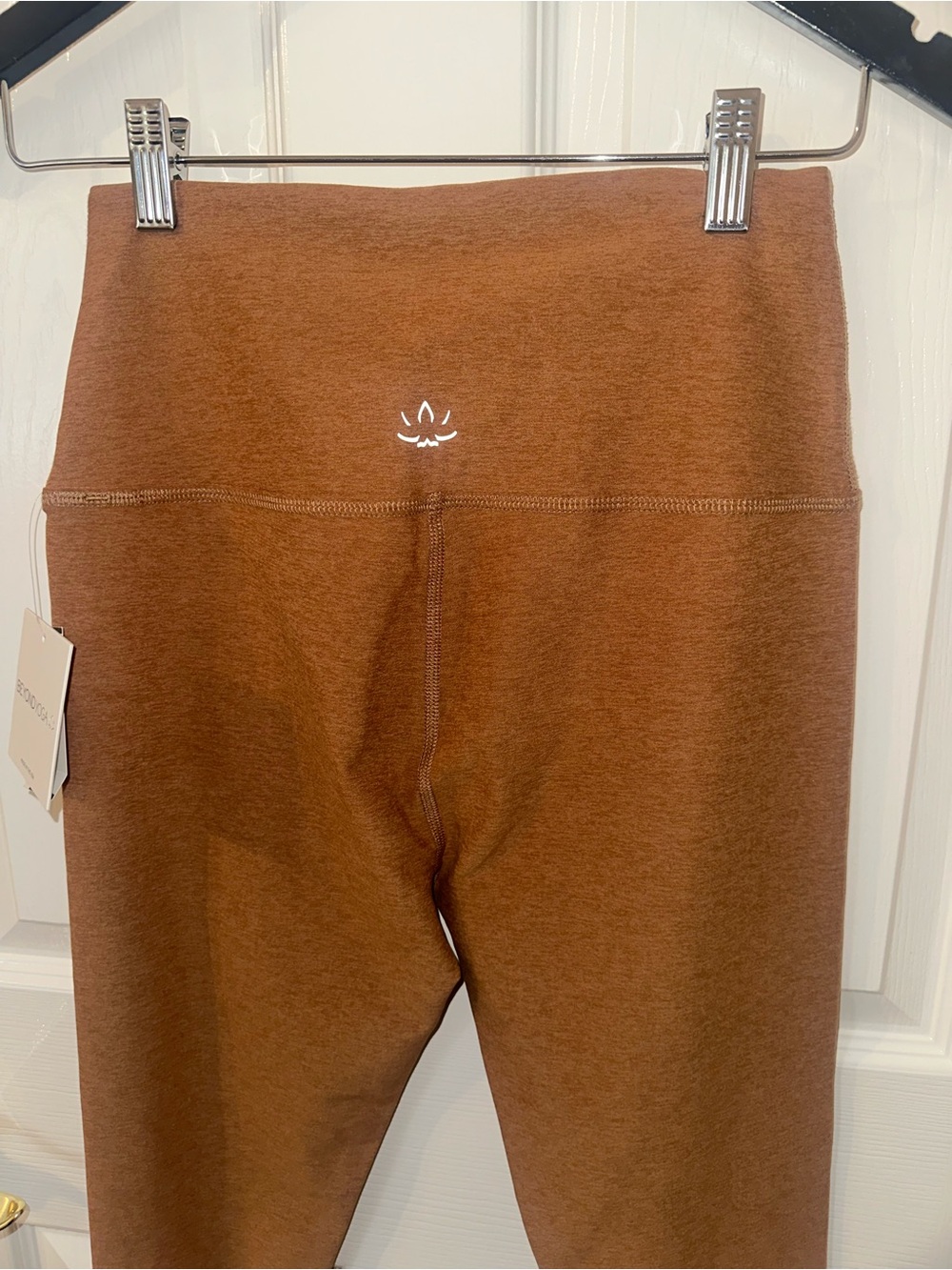 Beyond Yoga Brown High-Rise Leggings - Picture 10 of 13